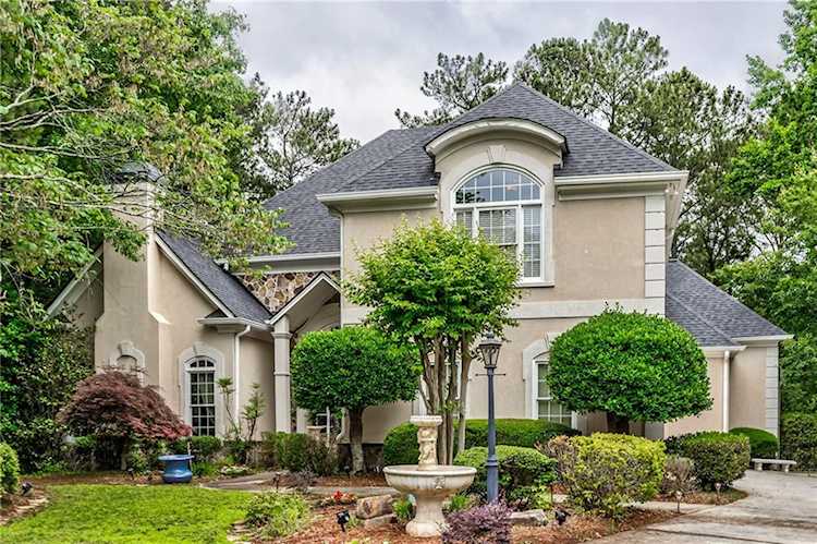 8840 Torrington Drive Roswell, GA 30076