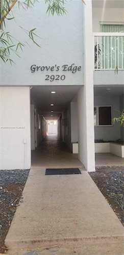 2920 SW 28th Ter #304 Miami, FL 33133