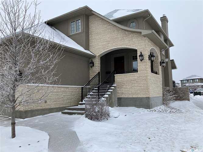 4302 Chuka Dr Regina, SK S4V 3H7