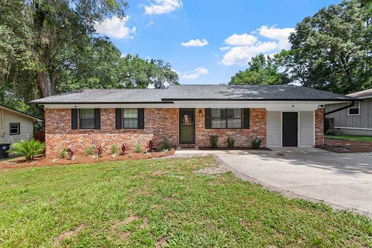 2138 Harriet Dr Tallahassee, FL 32303 in Lake Jackson Heights Photo 1