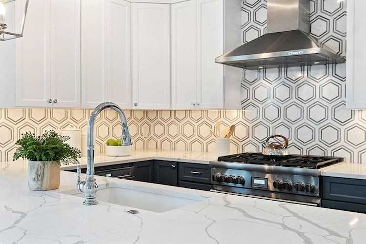 9 Glover Court #6 Boston, MA 02127