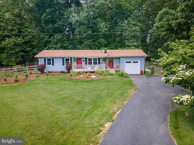 4006 Born Rd Jarrettsville, MD 21084