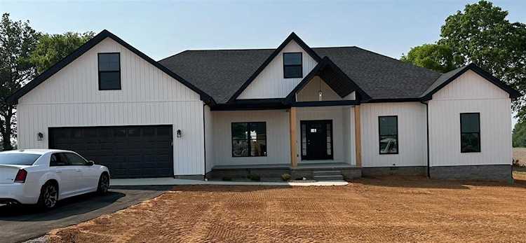 116 Mccutchen Court Auburn, KY 42206 | MLS RA20232480 Photo 1