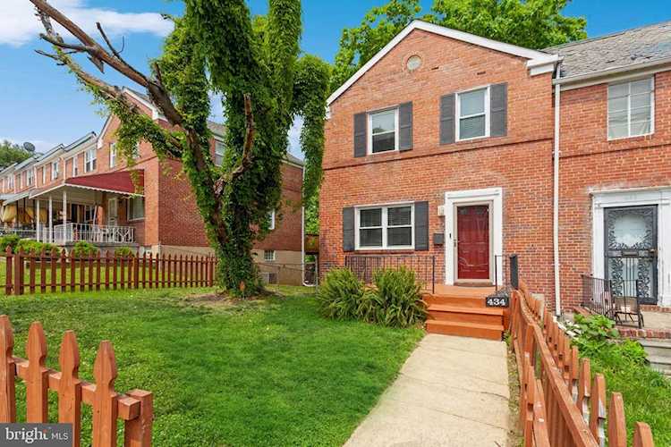 434 Random Rd Baltimore, MD 21229
