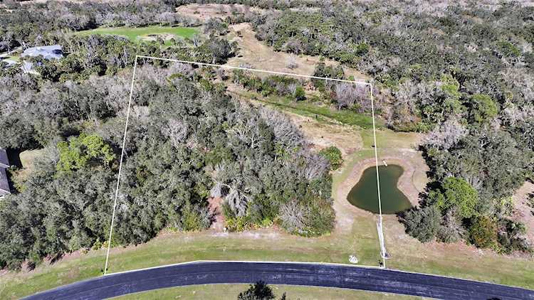 10736 Leafwing Dr Sarasota, FL 34241
