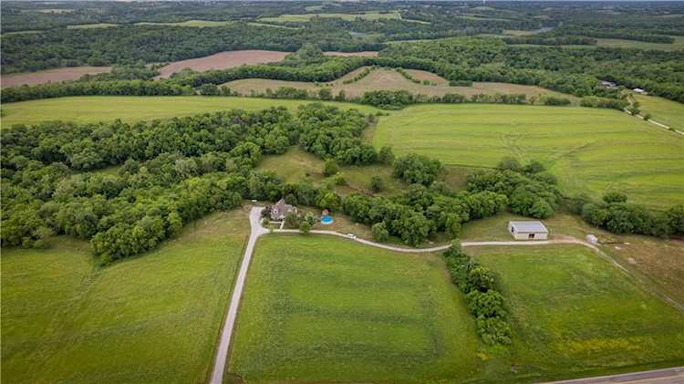 19343 Mt. Olivet Rd Leavenworth, KS 66048