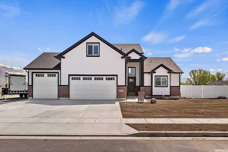 2266 N 3825 W Plain City, UT 84404