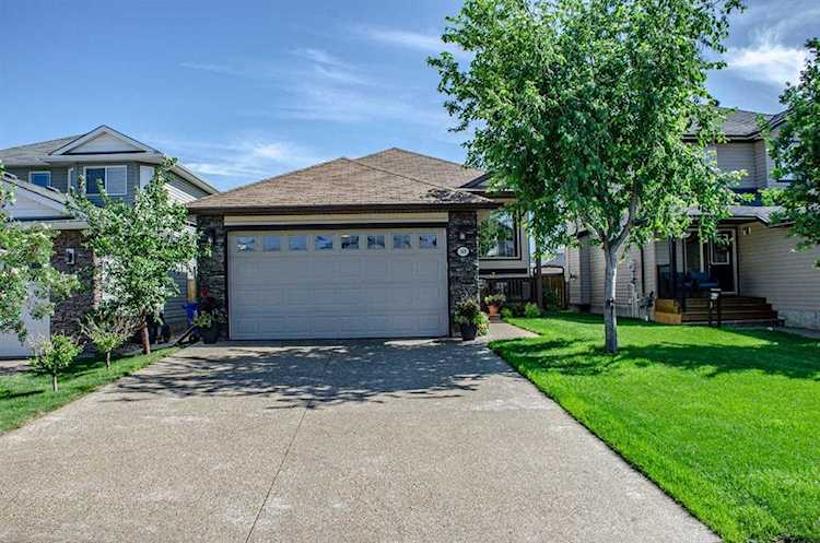 149 Violet St Fort McMurray, AB T9K 0H5