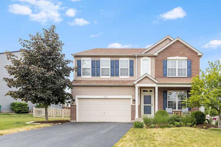 1107 Pine View Dr Joliet, IL 60432 | MLS 11801626 Photo 1