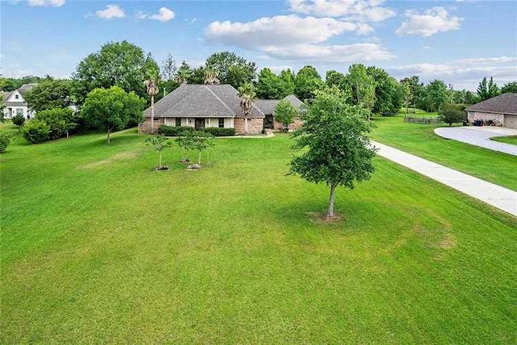 546 Tartan Trace Covington, LA 70435