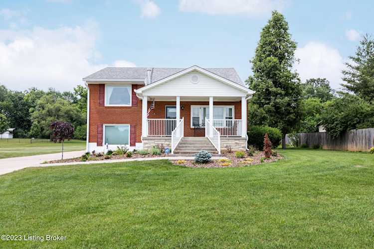 7115 Woodhaven Rd Louisville, KY 40291 | MLS 1638196 Photo 1