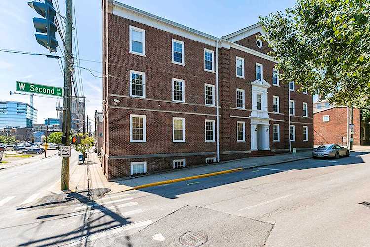 200 W Second St Lexington, KY 40507