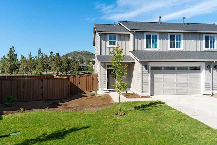 2049 NE Traditions Ct-Bend-OR-97701-Deschutes-Purcell Landing Photo 1