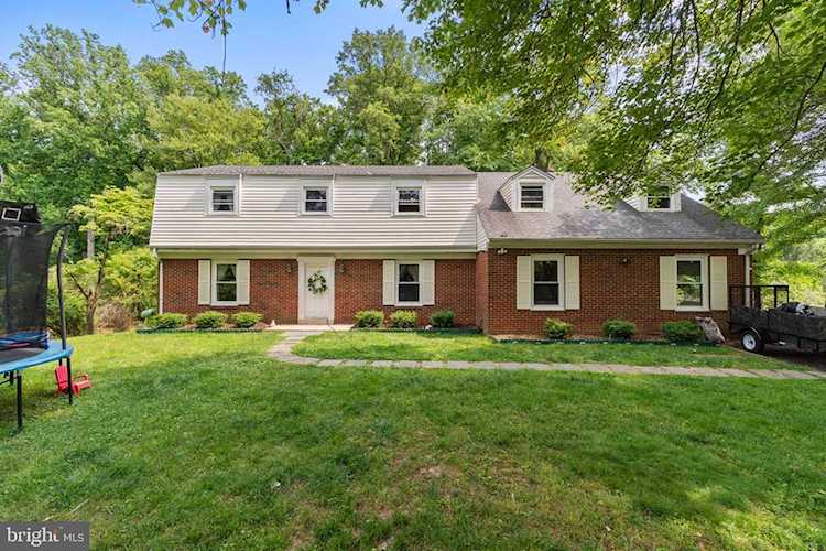 13917 Overton Ln Silver Spring, MD 20904