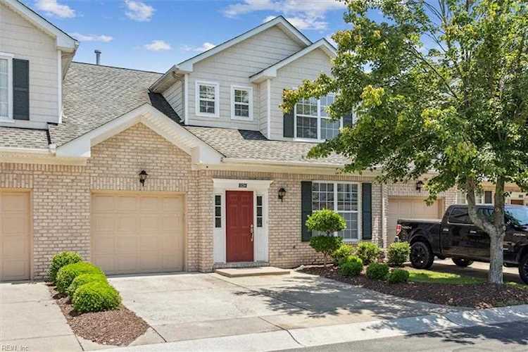 1124 Westbriar Dr Virginia Beach, VA 23455 | MLS 10489160 Photo 1
