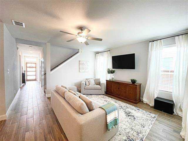 8416 Alba Lane Rowlett, TX 75089