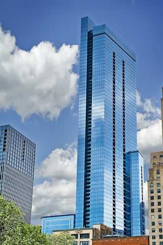 60 E Monroe St #5004 Chicago, IL 60603 | MLS 11802441 Photo 1