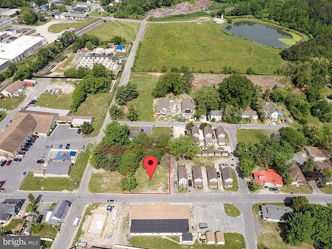 PHOTOS & DETAILS: 203E E North St, Georgetown, DE 19947 For Sale - MLS #DESU2041528 - Photos, Virtual Tour, School Info - Real Estate Listing Info Photo 1
