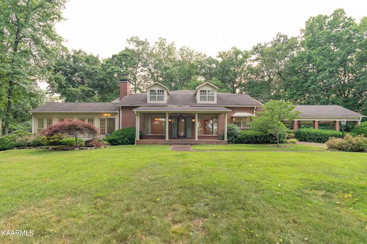 115 Orangewood Dr Maryville, TN 37803