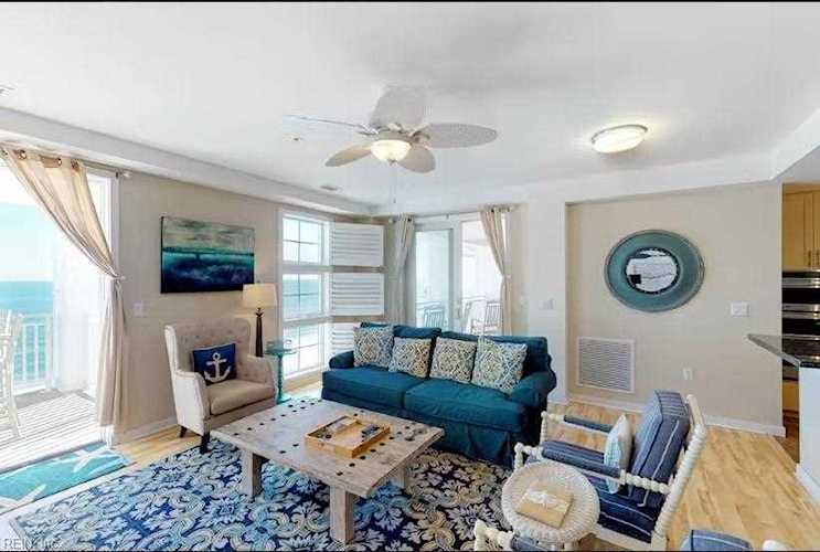 3738 Sandpiper Rd #407B Virginia Beach, VA 23456