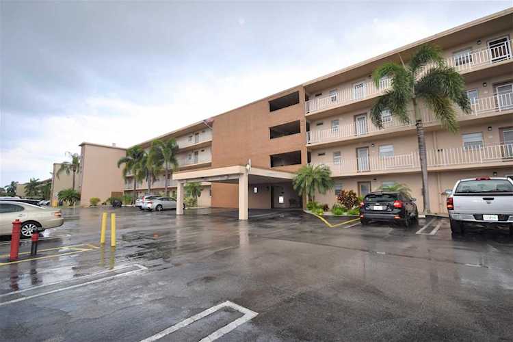 300 NE 26th Avenue #3080 Boynton Beach, FL 33435