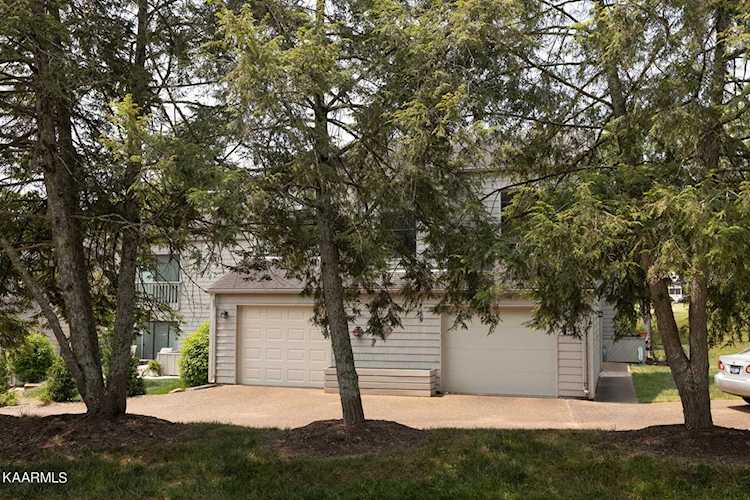 560 Lost Tree LnKnoxvilleKnoxTNFox Den Condominiums Phase 1 Unit 60 Bld Photo 1