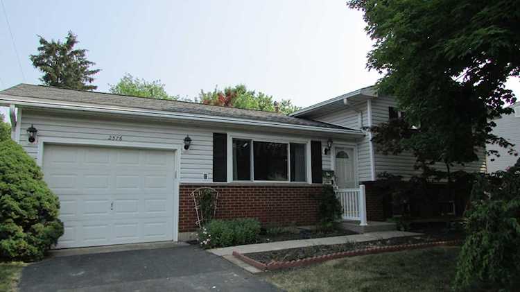 2576 Vernal Drive Grove City, OH 43123 | MLS 223017323 Photo 1