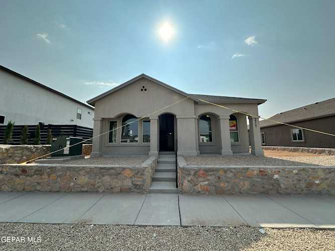 2217 Tony Harper St El Paso, TX 79938