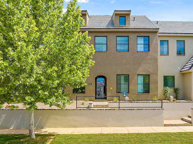 1501 Regent Park RD Hurricane, UT 84737