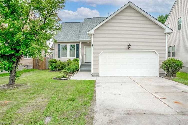 4817 Bainbridge Blvd Chesapeake, VA 23320 | MLS 10490056 Photo 1