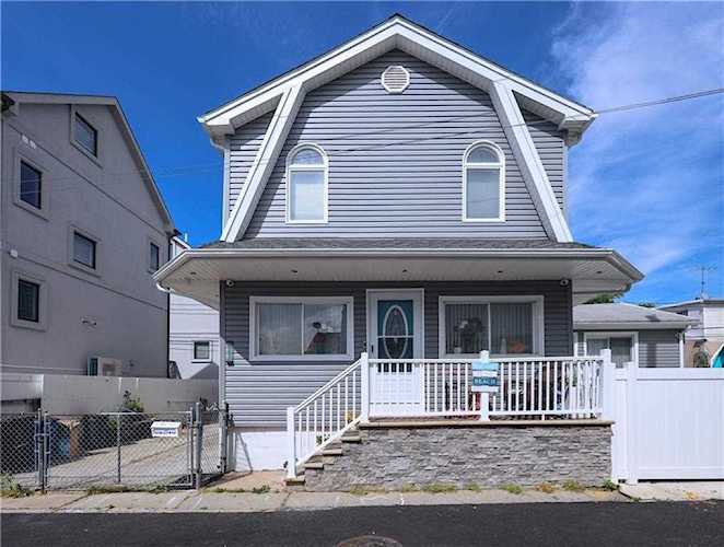 30 Abbey Ct Brooklyn, NY 11229