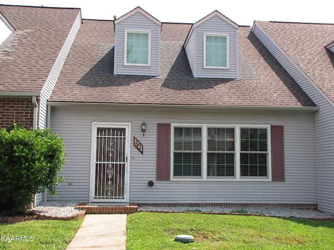 1745 S Odell Rd Maryville, TN 37801