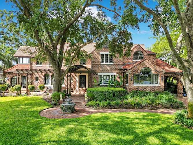 1338 SW Ivanhoe Blvd Orlando, FL 32804