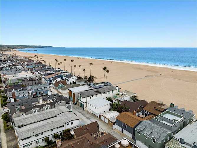 1212 W Oceanfront Newport Beach, CA 92661 | MLS LG23100410 Photo 1