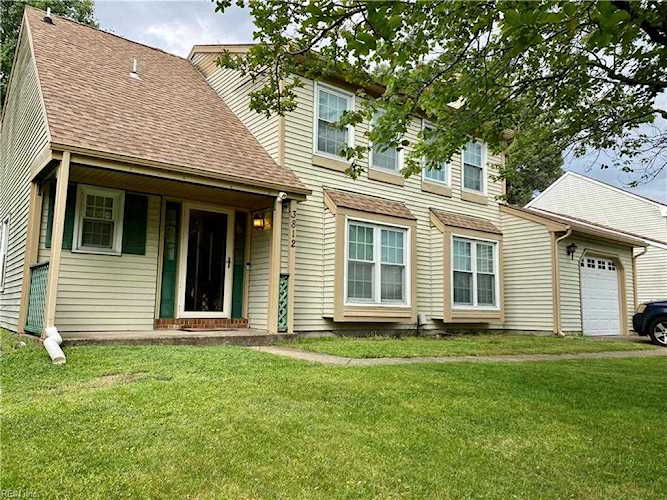 3812 Meadowbridge Ln Virginia Beach, VA 23452 | MLS 10490041 Photo 1