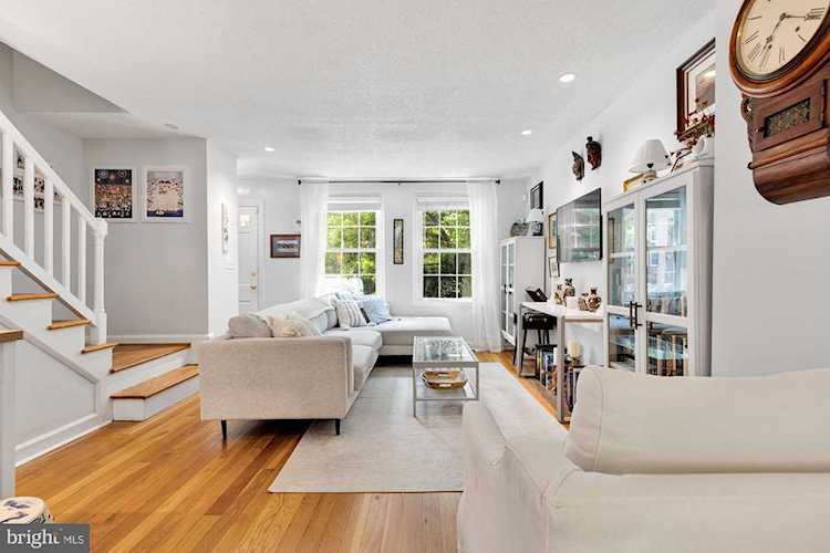 4723 29th St S Arlington, VA 22206 | MLS VAAR2031408 Photo 1