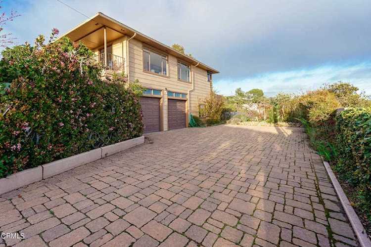 252 N Crimea St Ventura, CA 93003 | MLS V1-18474 Photo 1