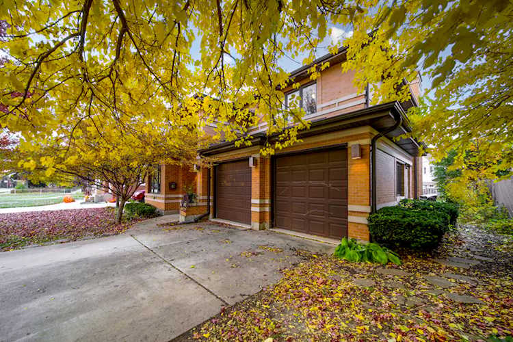 910 W Talcott Rd Park Ridge, IL 60068 | MLS 11663347 Photo 1