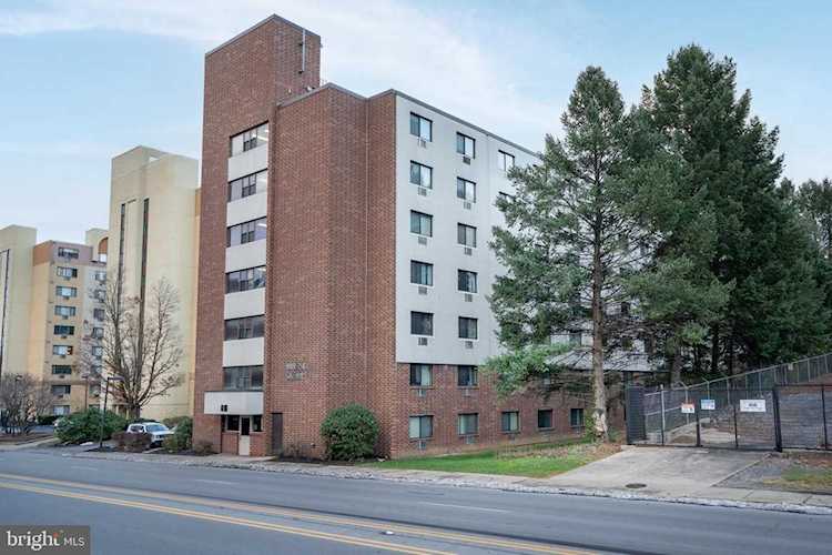 616 E College Ave #102 State College, PA 16801 | home for sale | KBB Photo 1