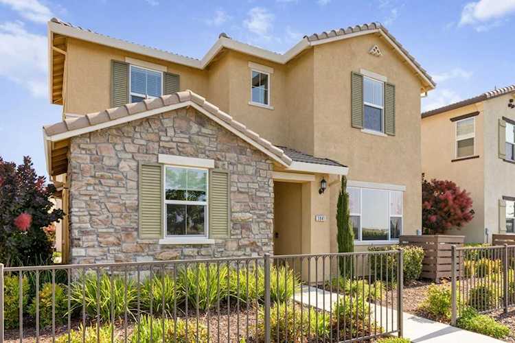 3841 Miners Ravine Drive Roseville, CA 95661 | MLS 223051961 Photo 1