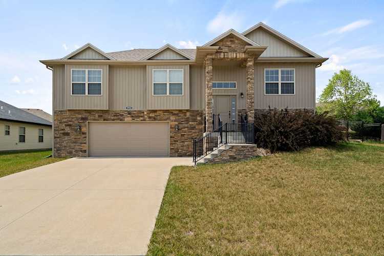 5905 Abbey LN Columbia, MO 65202 | MLS 414094 Photo 1