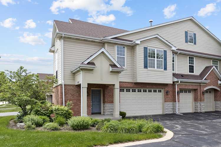 1382 Scarboro Rd #1006 Schaumburg, IL 60193 | MLS 11804147 Photo 1