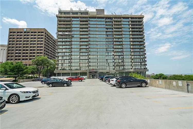 600 E Admiral Blvd #403 Kansas City, MO 64106