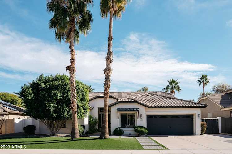6681 S Seneca Way Gilbert, AZ 85298 | MLS 6566854 Photo 1
