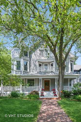 1221 Lee St Evanston, IL 60202