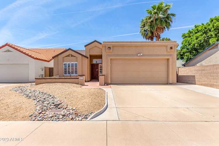 6031 W Shangri La Road Glendale, AZ 85304 | MLS 6566860 Photo 1