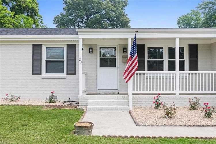 23 Sandra Dr Newport News, VA 23608 | MLS 10489916 Photo 1