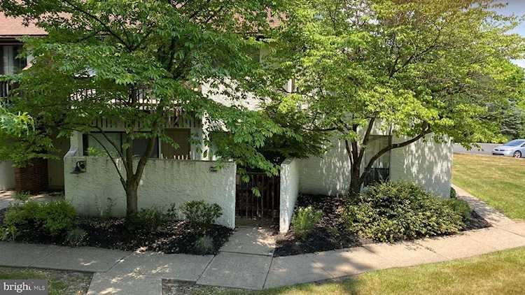 803-8 Stratford Dr #8 State College, PA 16801 | home for sale | KBB Photo 1