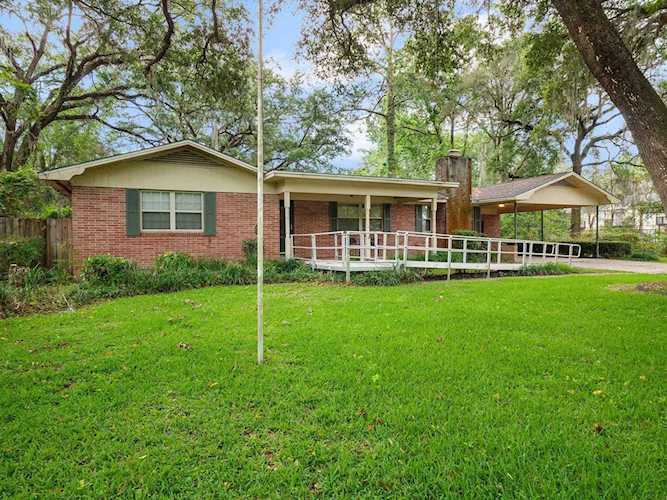 105 Cactus St Tallahassee, FL 32304