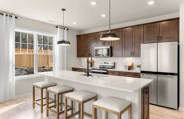 260 Martins Landing #107 North Reading, MA 01864